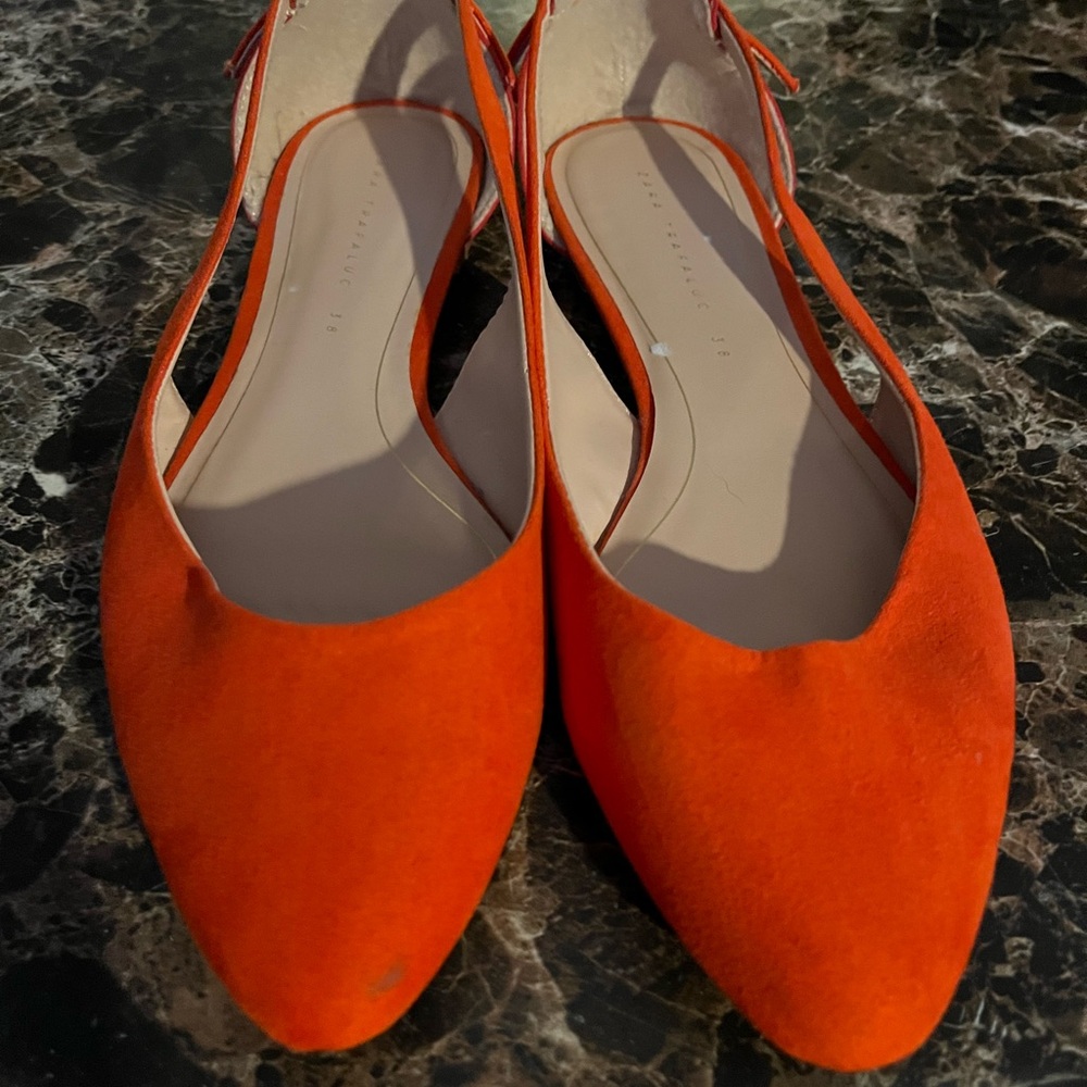 Zara Trafaluc Orange with red backs Slingback Flats euc size